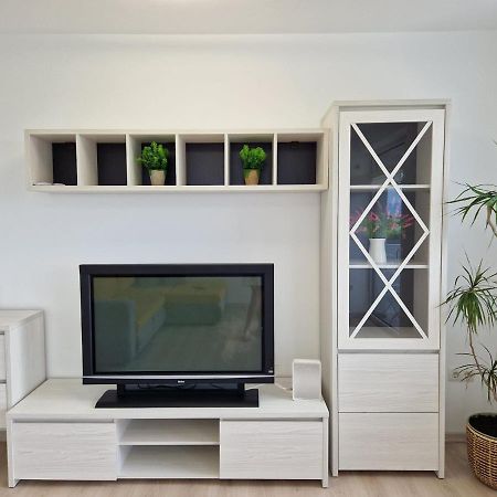 San Casa Apartment เซเบช ภายนอก รูปภาพ