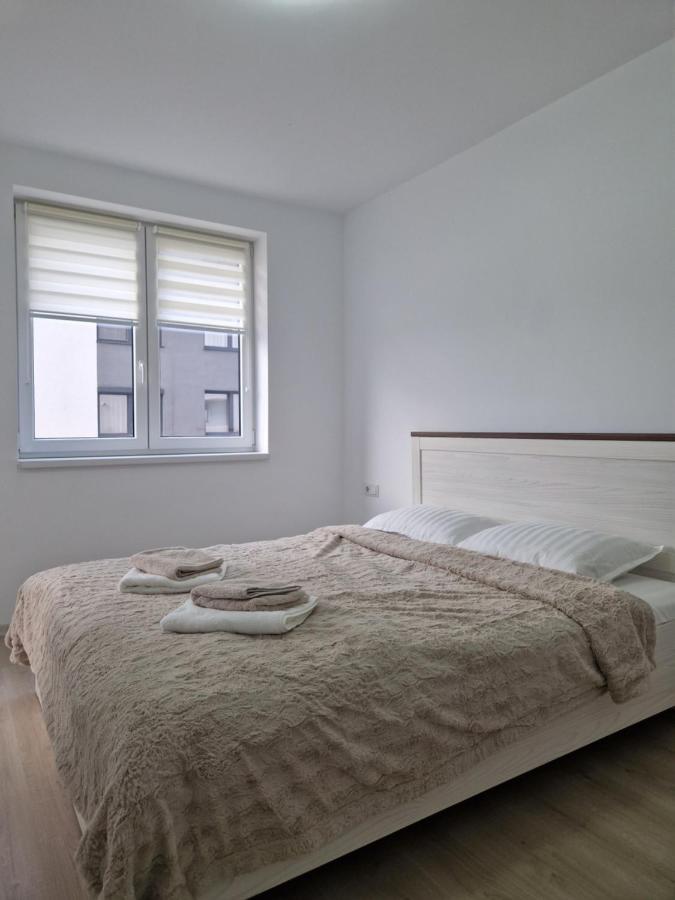 San Casa Apartment เซเบช ภายนอก รูปภาพ